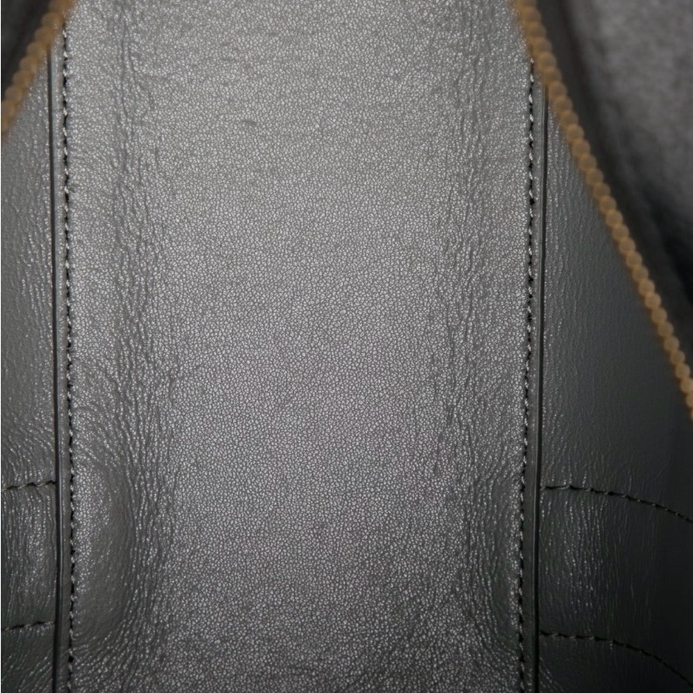 Marc Jacob’s - Picture 5 of 8